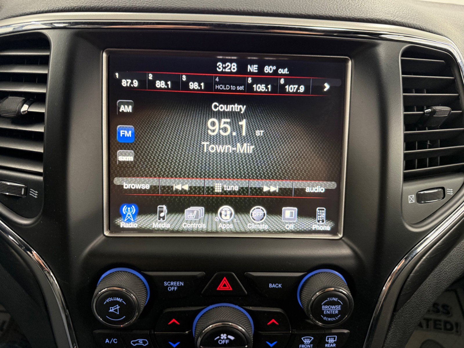 2017 Jeep Grand Cherokee Altitude