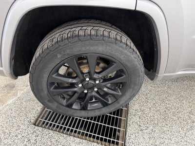 2017 Jeep Grand Cherokee Altitude
