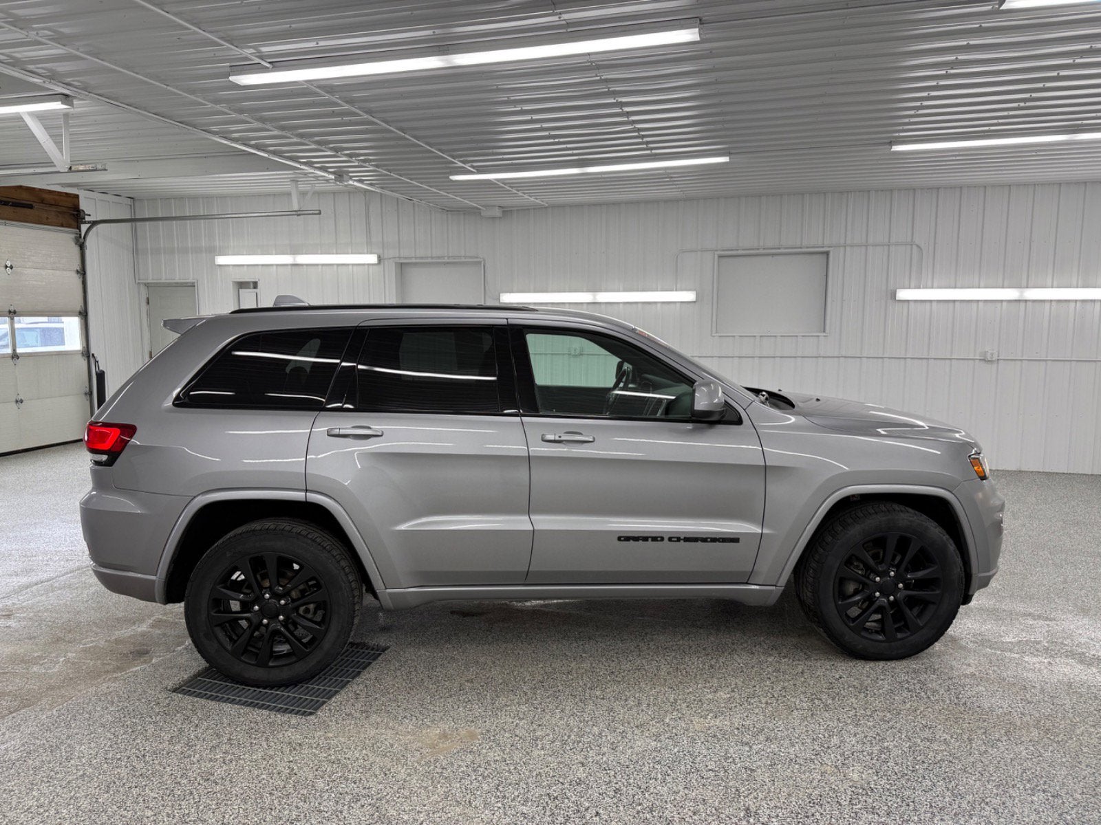 2017 Jeep Grand Cherokee Altitude