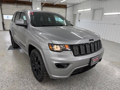 2017 Jeep Grand Cherokee Altitude