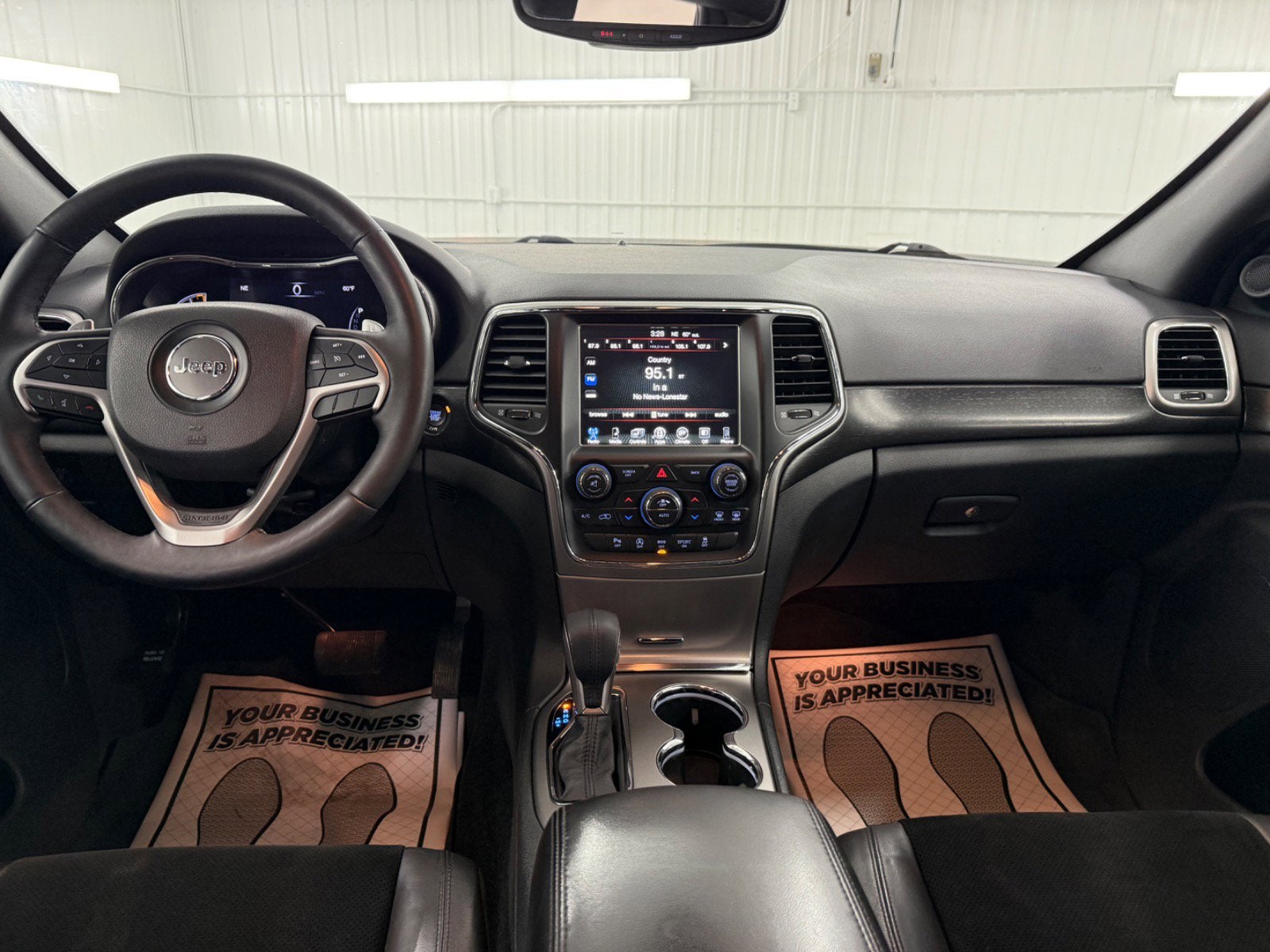 2017 Jeep Grand Cherokee Altitude