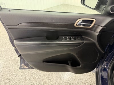 2016 Jeep Grand Cherokee Laredo