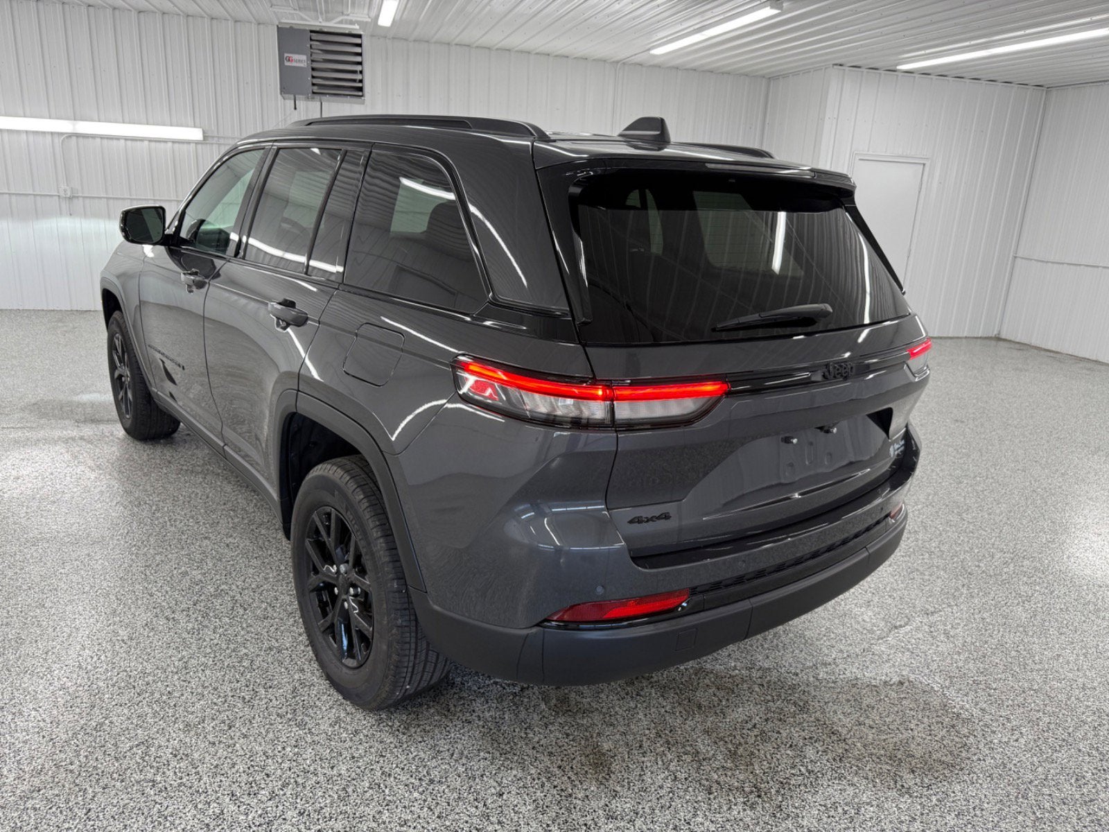 2024 Jeep Grand Cherokee Altitude X