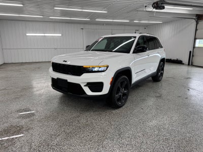 2024 Jeep Grand Cherokee Altitude