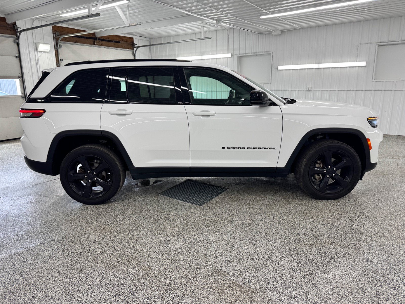 2024 Jeep Grand Cherokee Altitude