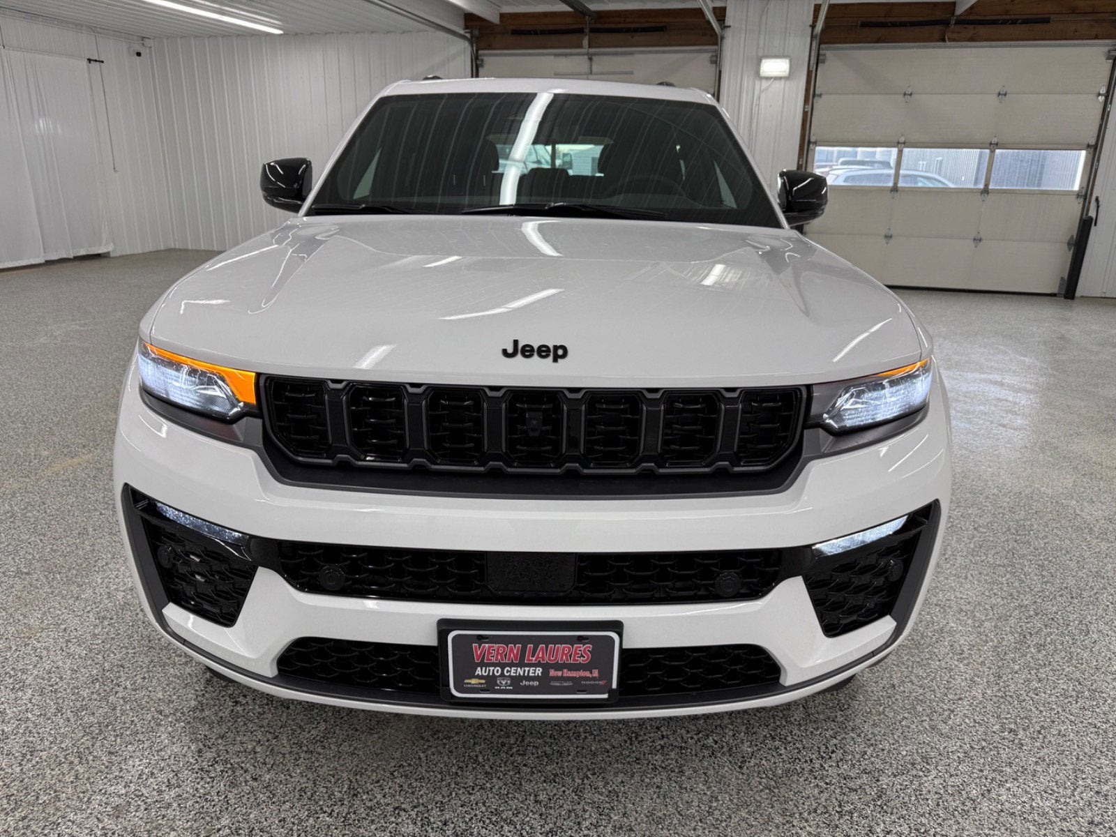 2026 Jeep Grand Cherokee Limited Reserve