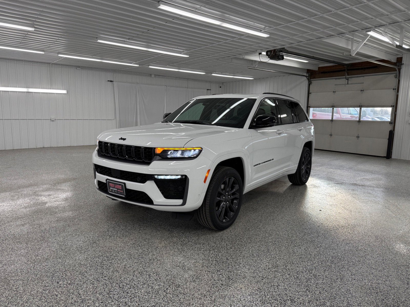 2026 Jeep Grand Cherokee Limited Reserve