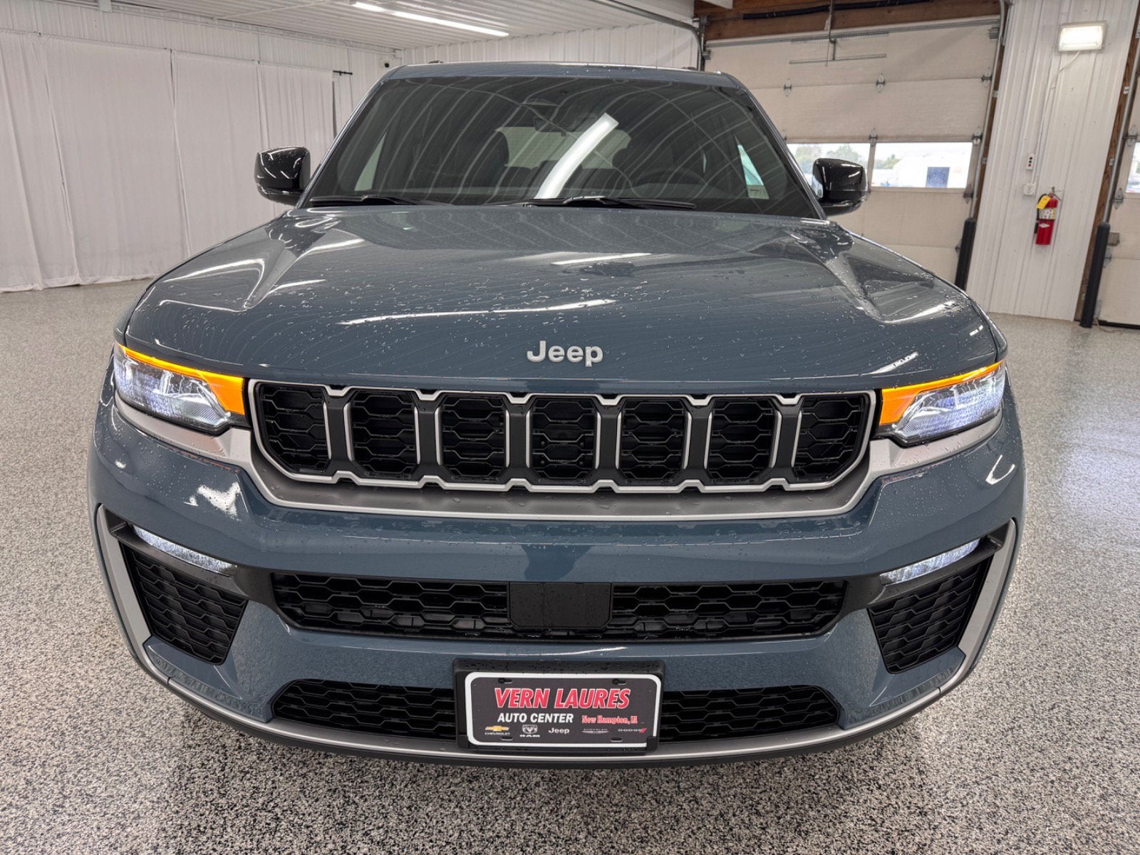 2027 Jeep Grand Cherokee Limited