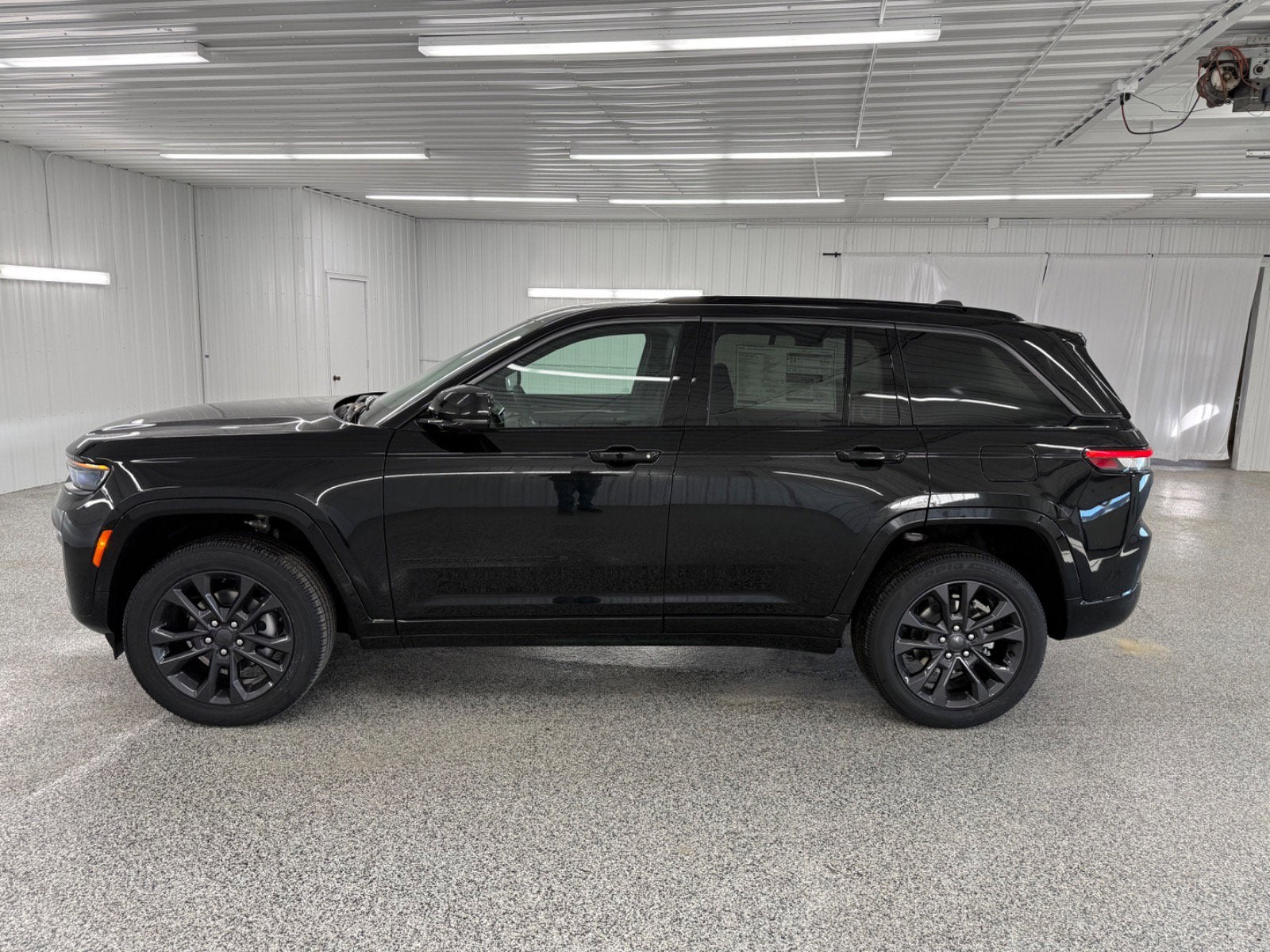 2026 Jeep Grand Cherokee Limited Reserve