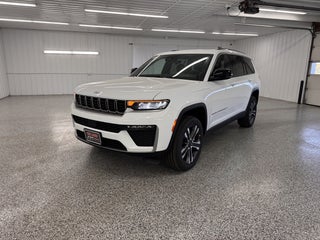 2027 Jeep Grand Cherokee L Limited