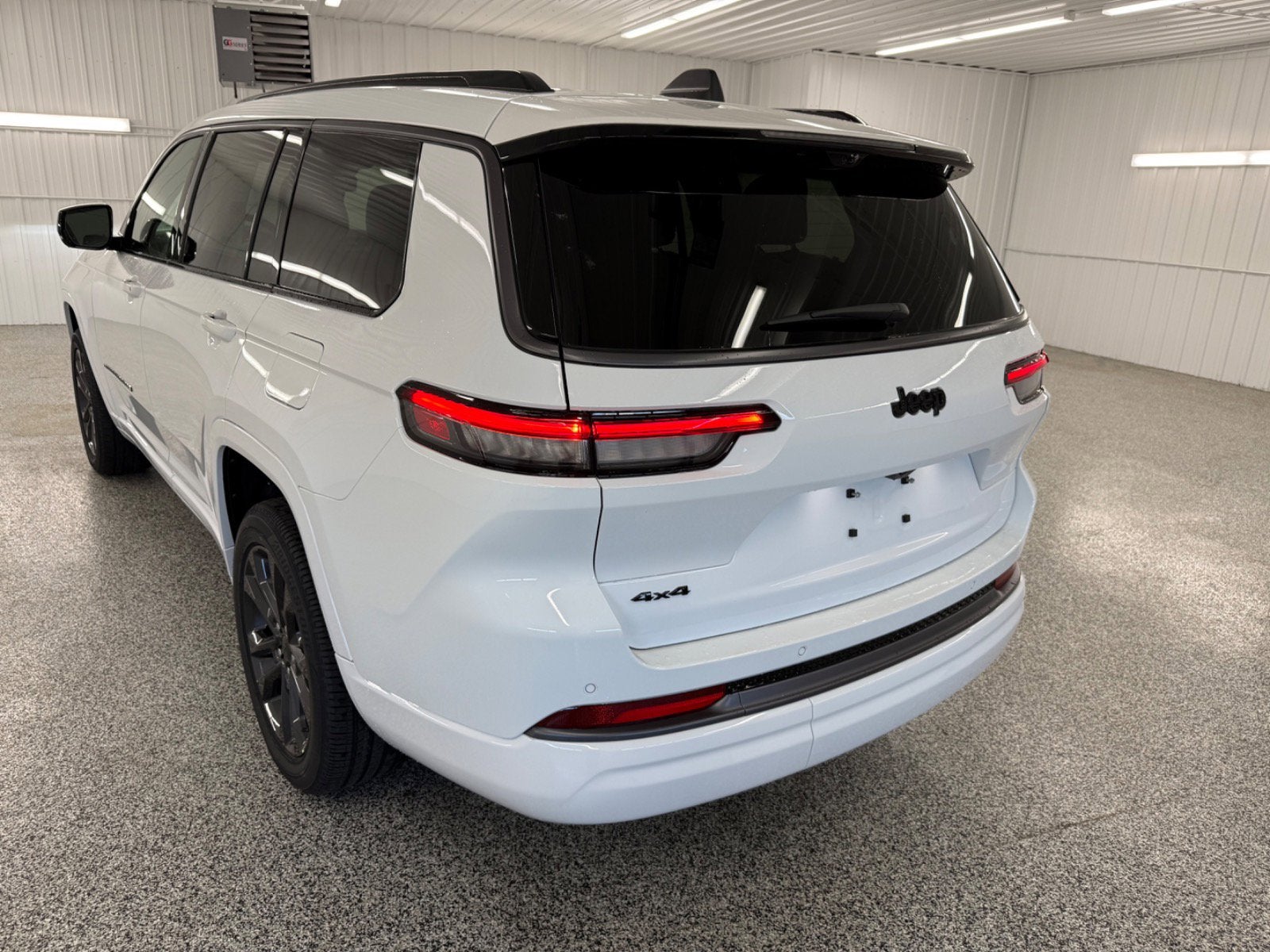 2026 Jeep Grand Cherokee L Limited Reserve