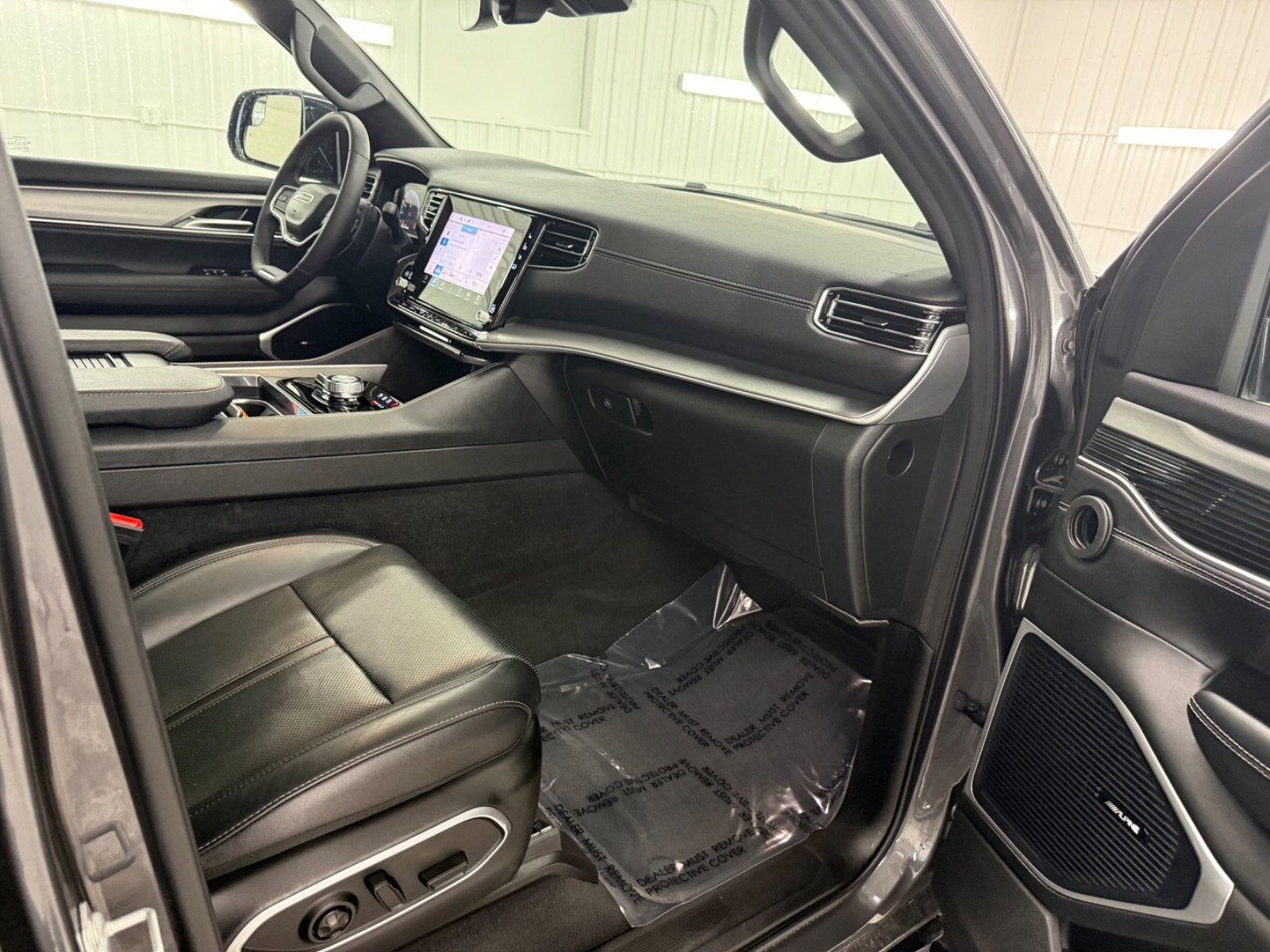 2025 Jeep Wagoneer 4x4