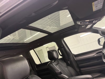 2025 Jeep Wagoneer 4x4