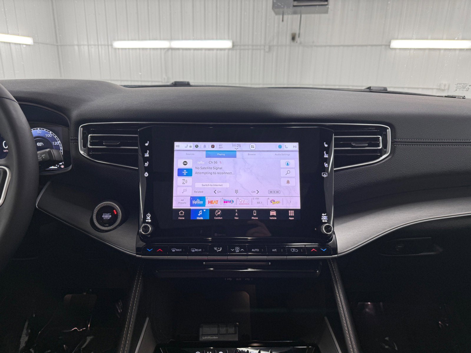 2025 Jeep Wagoneer 4x4