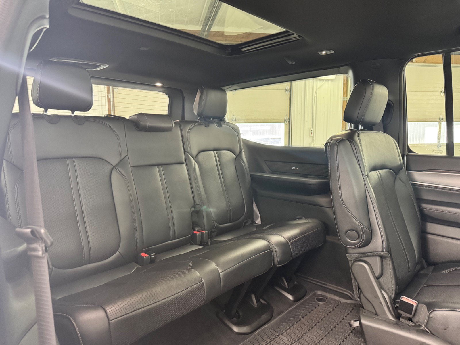 2024 Jeep Wagoneer Series II Carbide