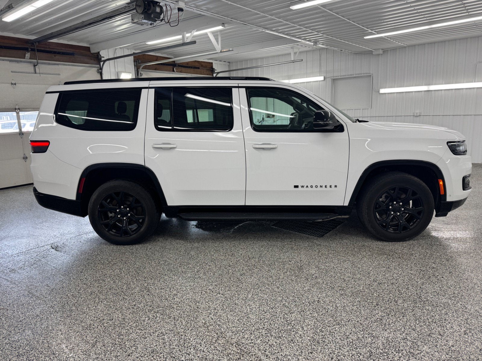 2024 Jeep Wagoneer Series II Carbide