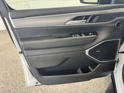 2024 Jeep Wagoneer Series II Carbide