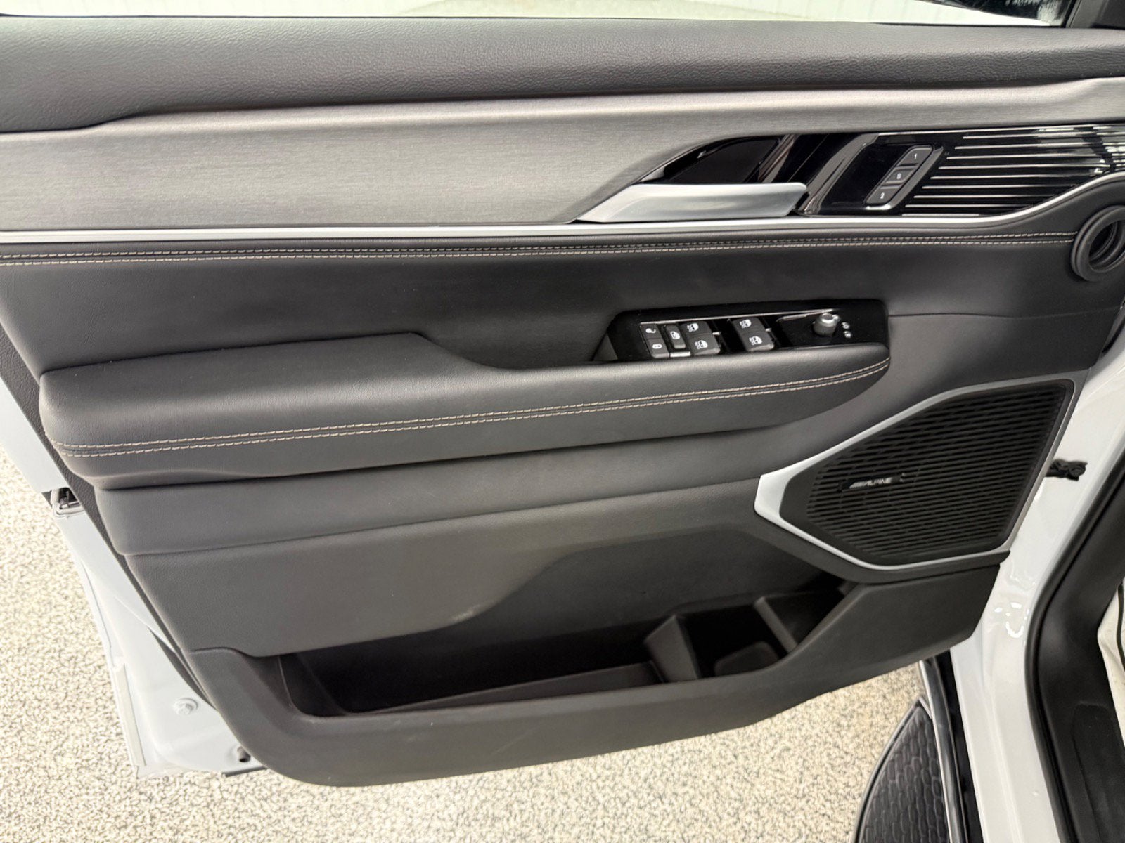 2025 Jeep Wagoneer Series II