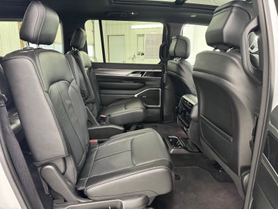 2024 Jeep Wagoneer Series II Carbide