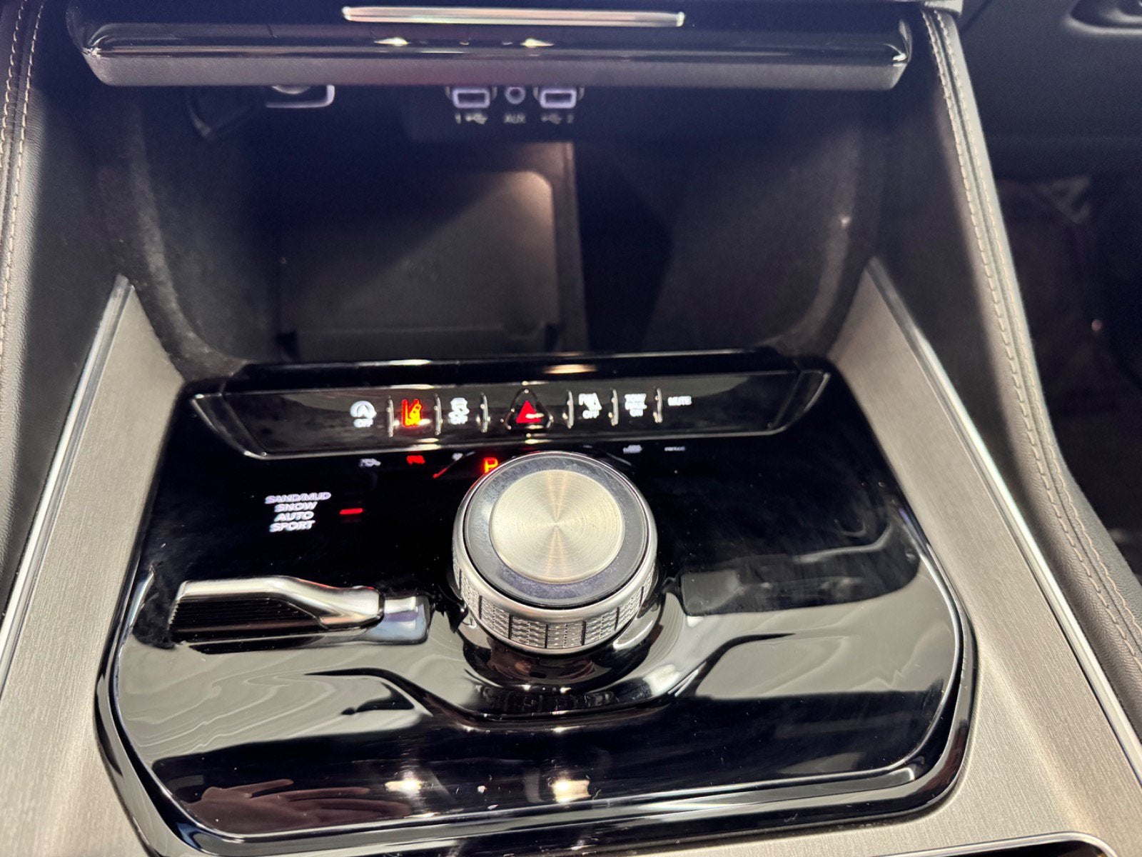 2024 Jeep Wagoneer Series II Carbide
