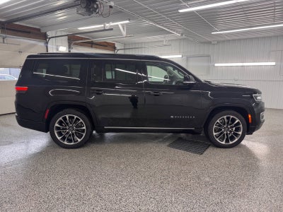 2023 Jeep Wagoneer Series III