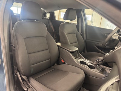 2025 Chevrolet Malibu LS