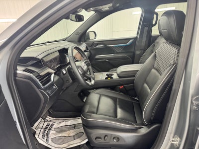 2024 GMC Acadia AWD Denali
