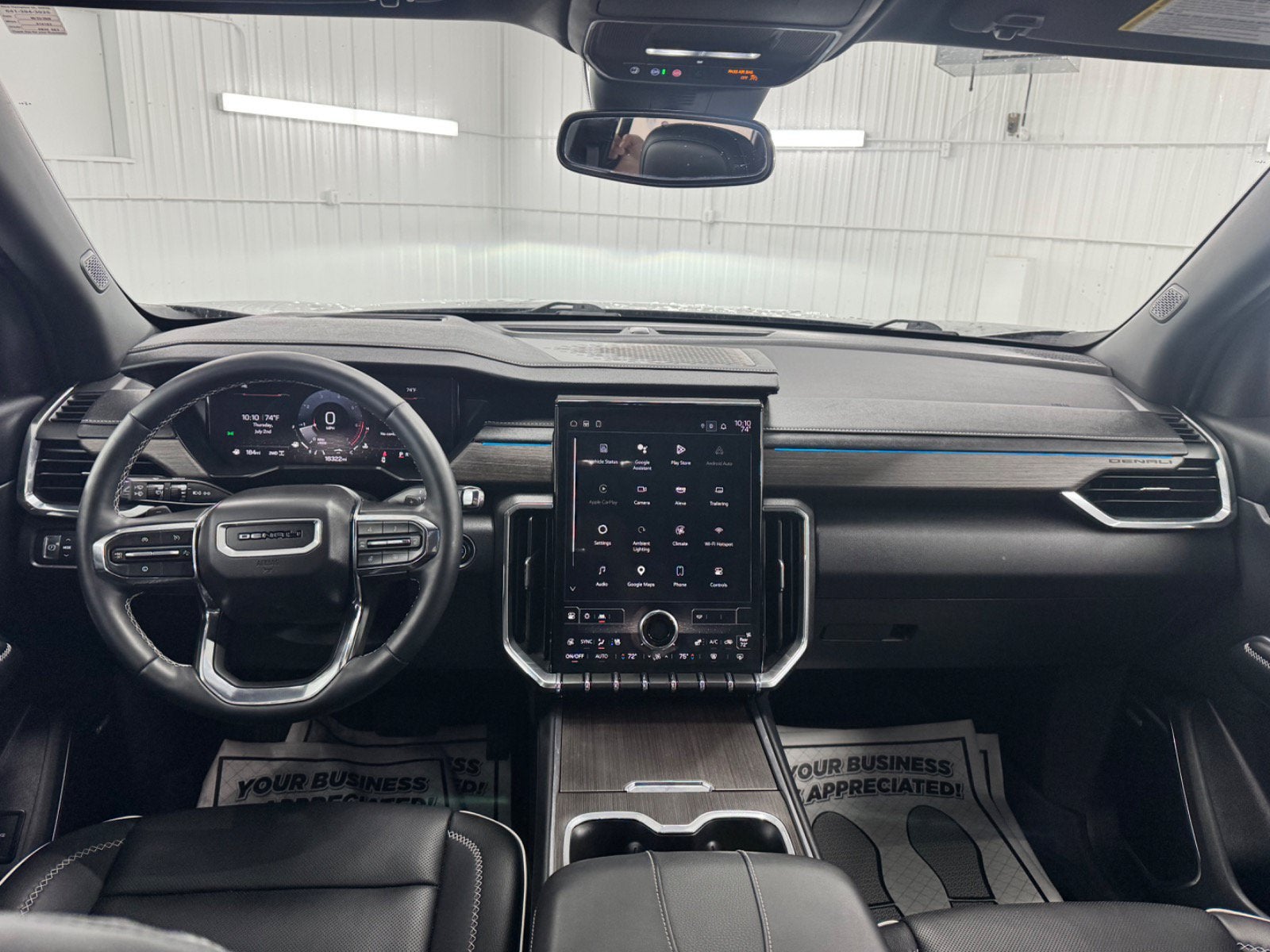 2024 GMC Acadia AWD Denali