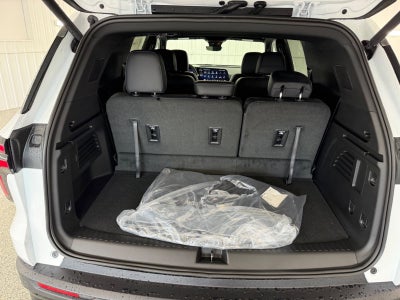 2026 Chevrolet Traverse AWD LT