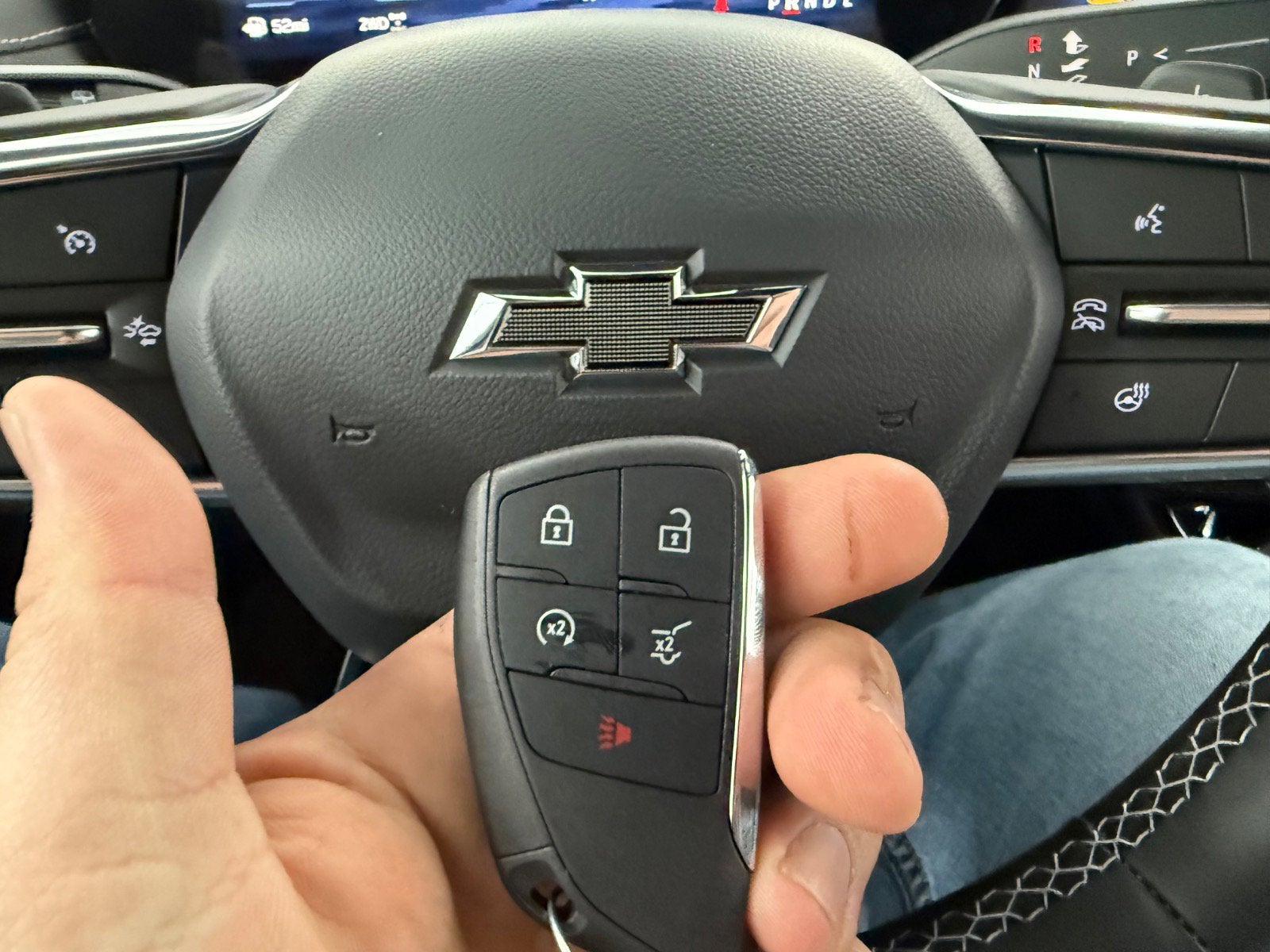 2026 Chevrolet Traverse AWD LT