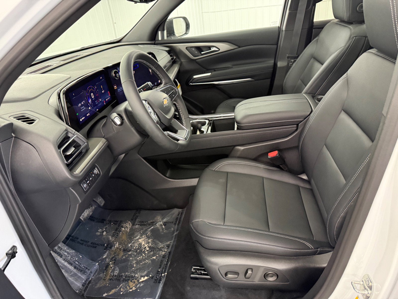 2026 Chevrolet Traverse AWD LT