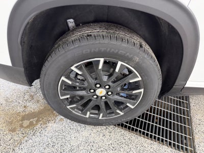 2026 Chevrolet Traverse AWD LT