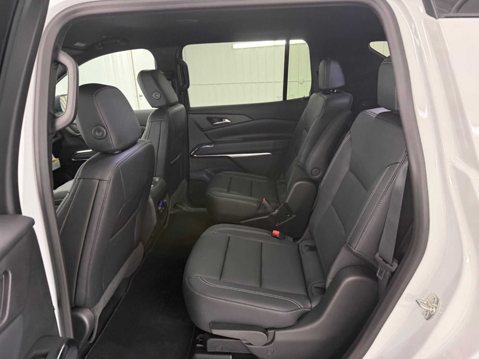 2026 Chevrolet Traverse AWD LT