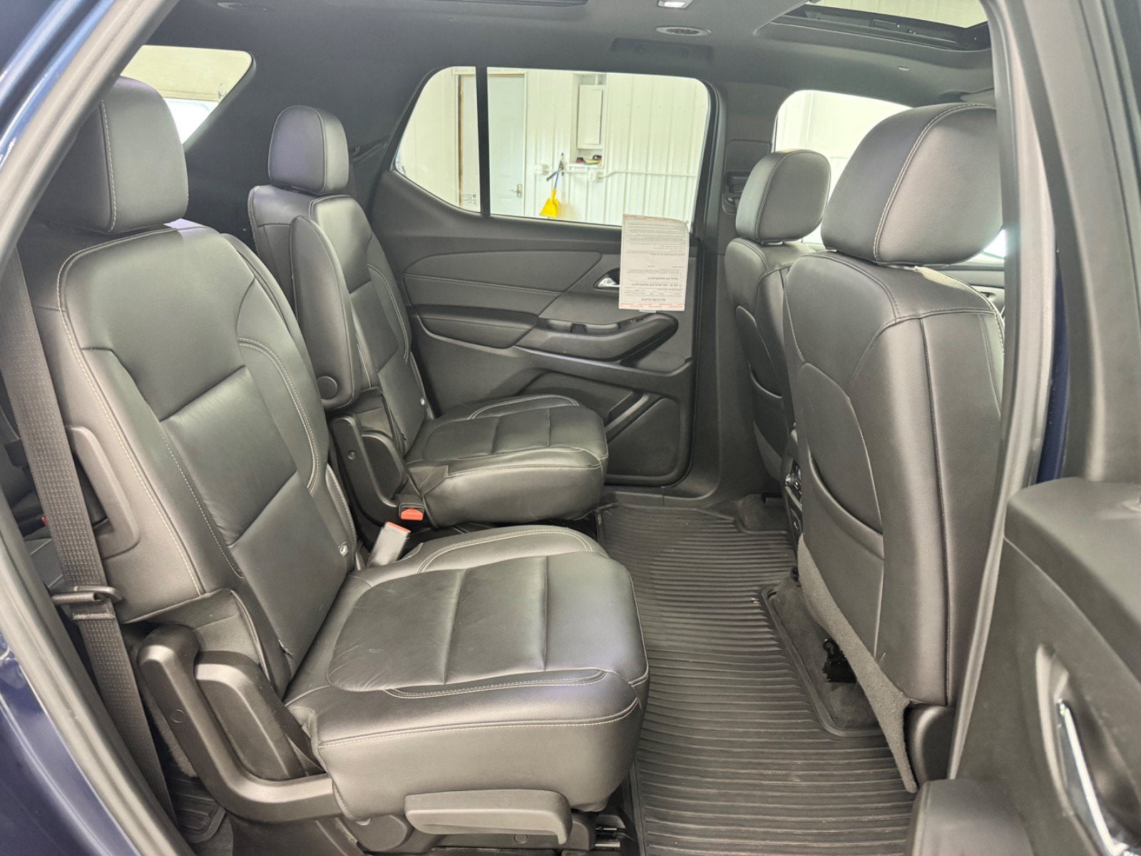 2022 Chevrolet Traverse LT Leather