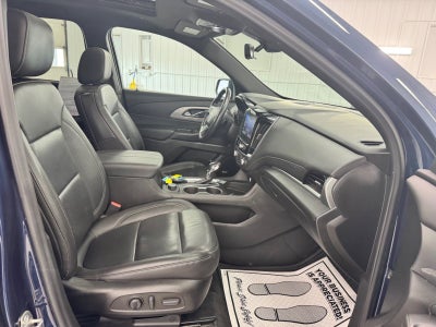 2022 Chevrolet Traverse LT Leather