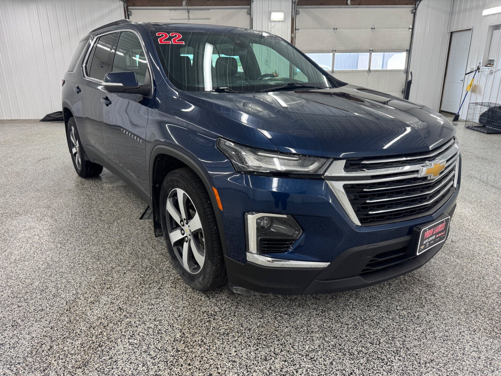 2022 Chevrolet Traverse LT Leather