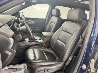 2022 Chevrolet Traverse LT Leather