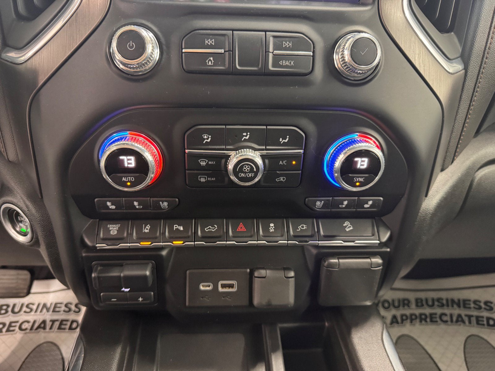 2022 GMC Sierra 3500HD AT4