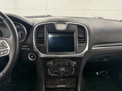 2017 Chrysler 300 300C