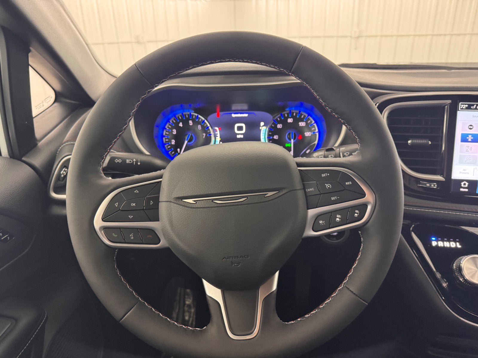 2027 Chrysler Pacifica Select