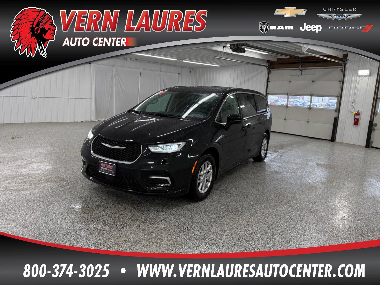 2024 Chrysler Pacifica Touring L