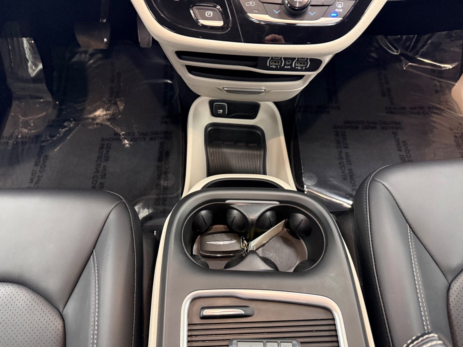 2024 Chrysler Pacifica Touring L