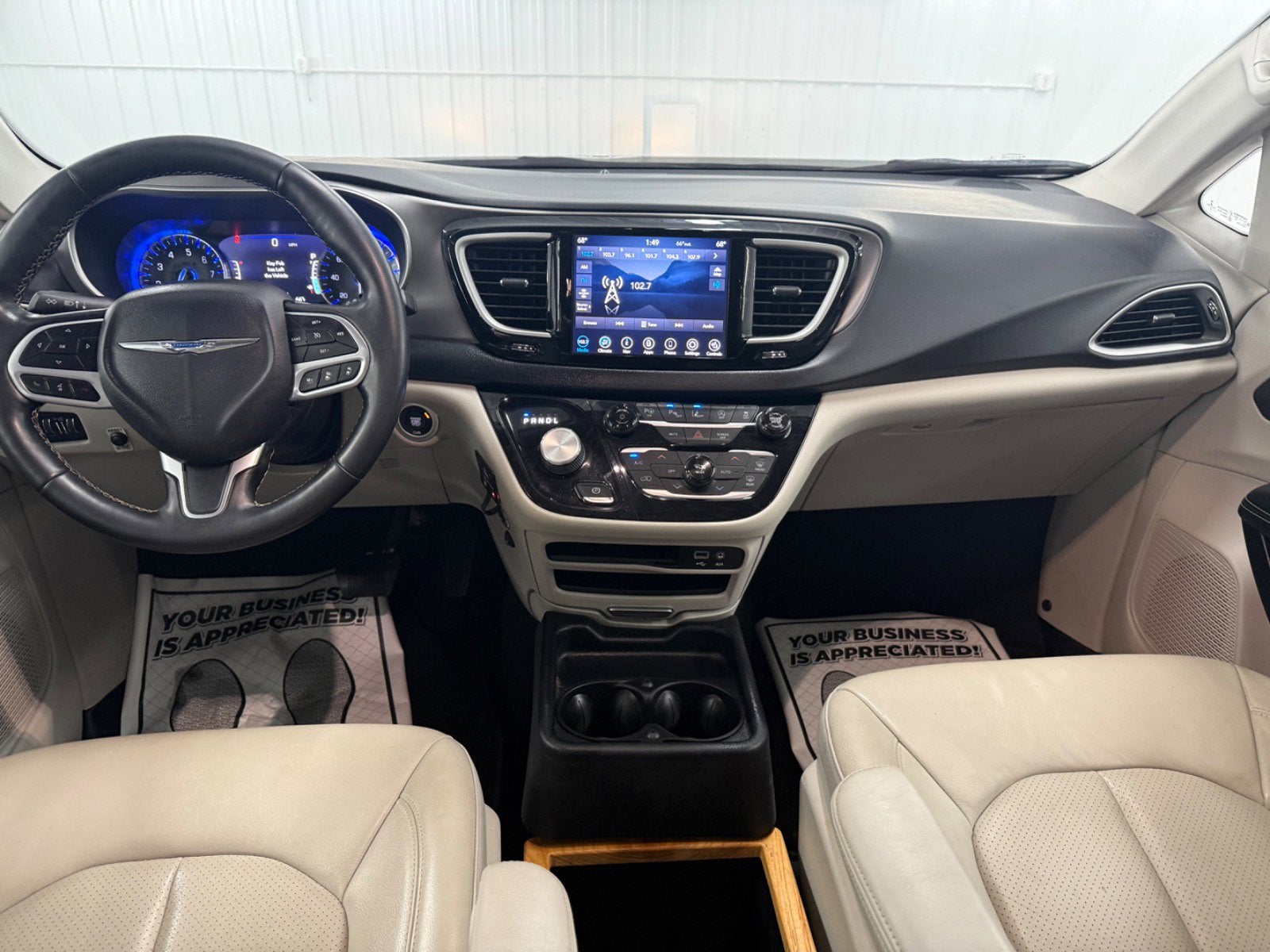 2020 Chrysler Pacifica Touring L