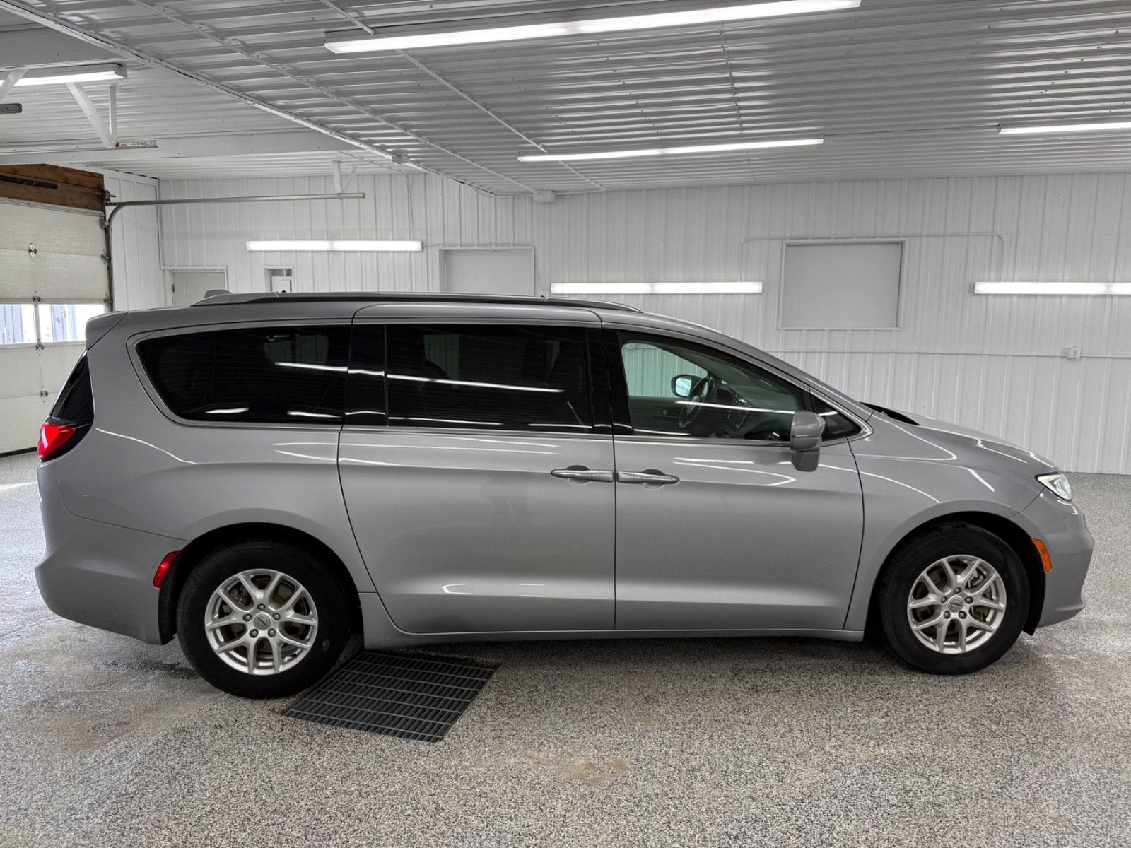 2021 Chrysler Pacifica Touring L