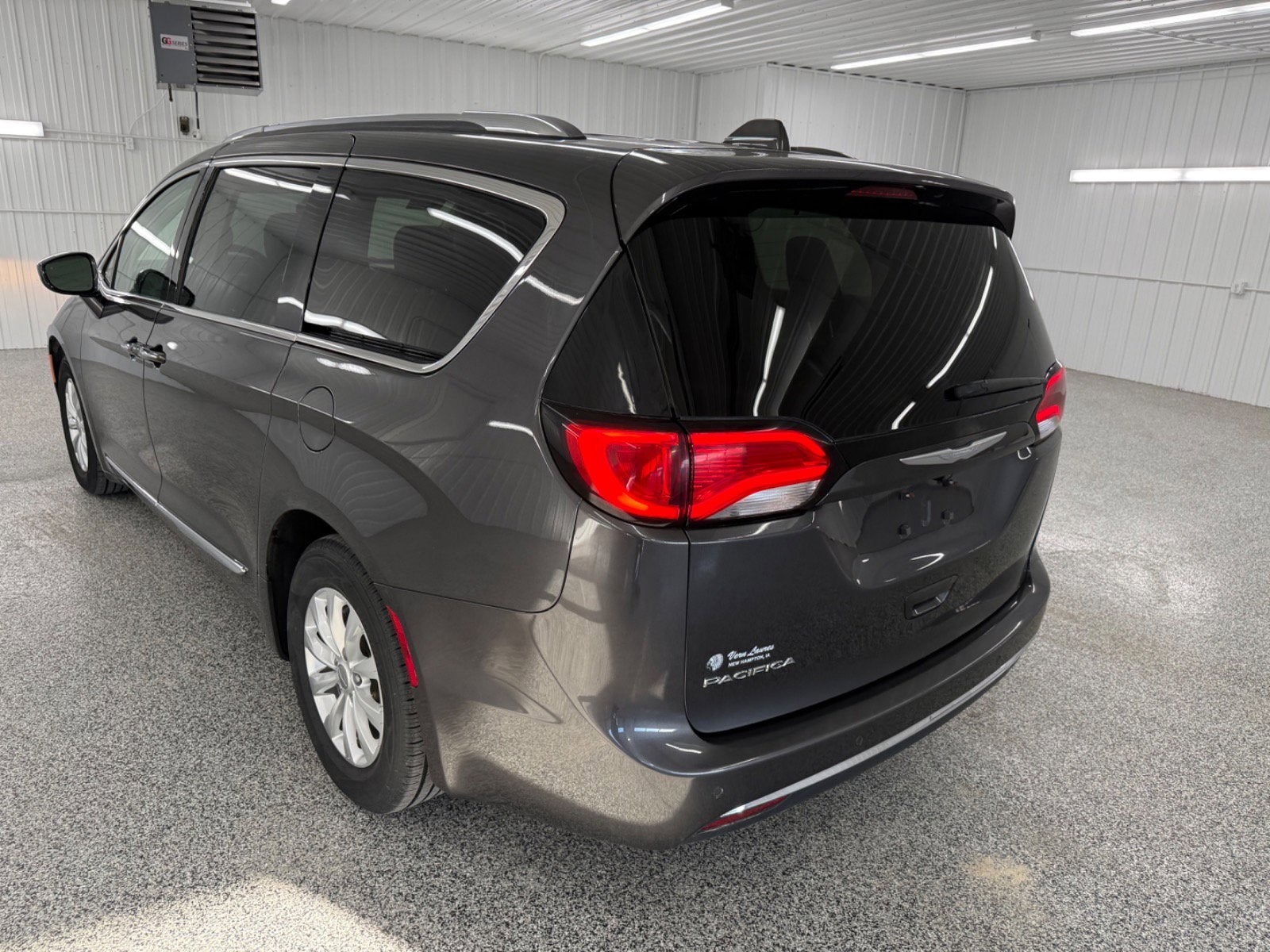 2018 Chrysler Pacifica Touring L