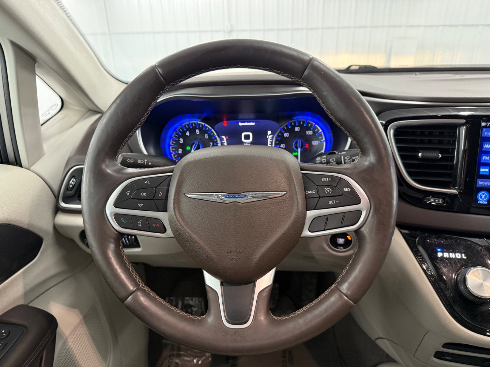 2017 Chrysler Pacifica Touring-L Plus