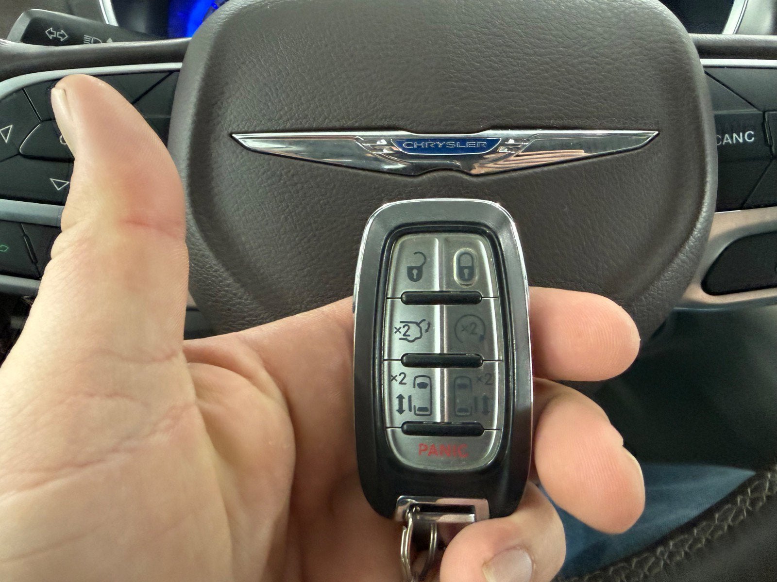 2017 Chrysler Pacifica Touring-L Plus