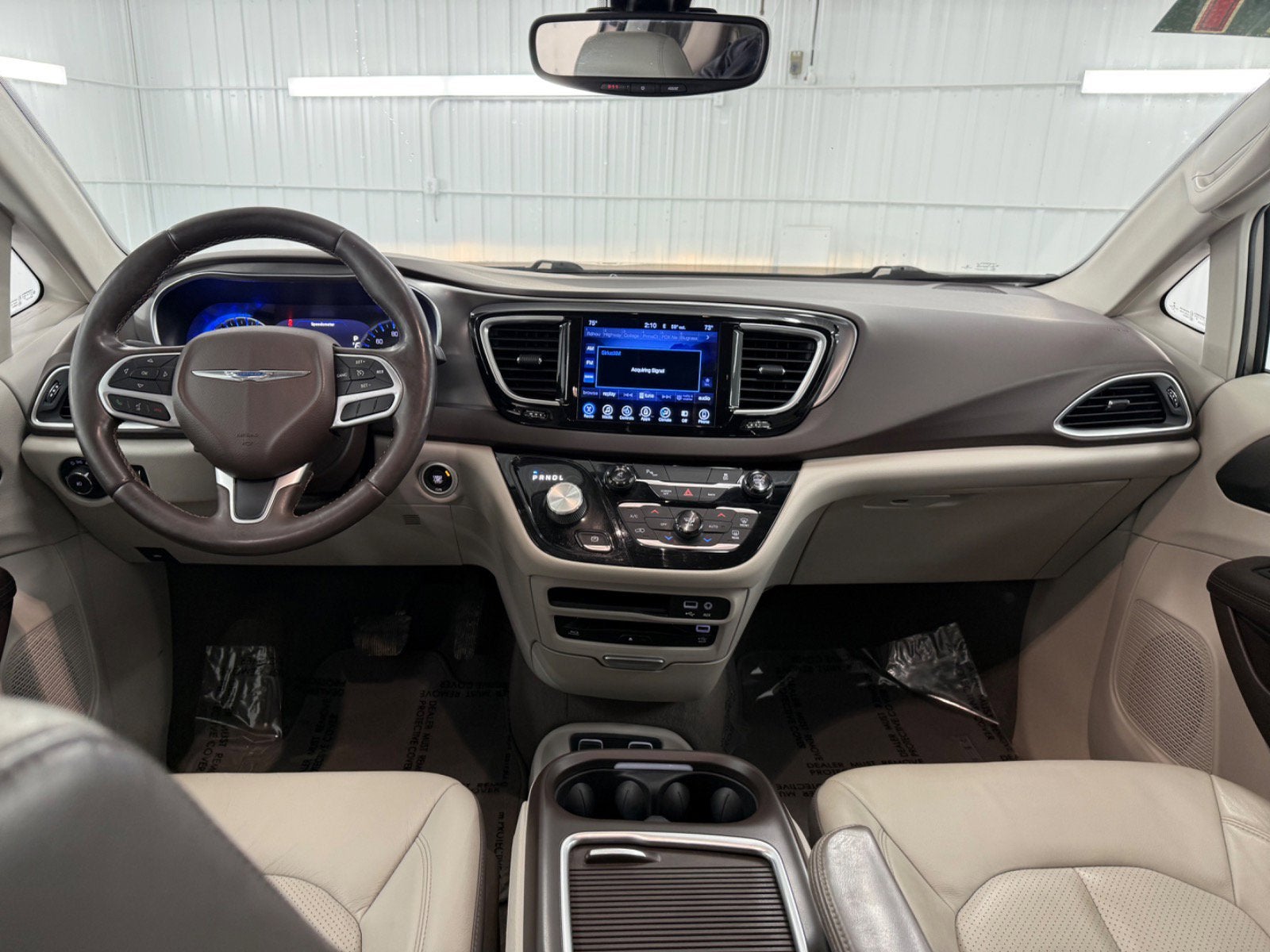 2017 Chrysler Pacifica Touring-L Plus