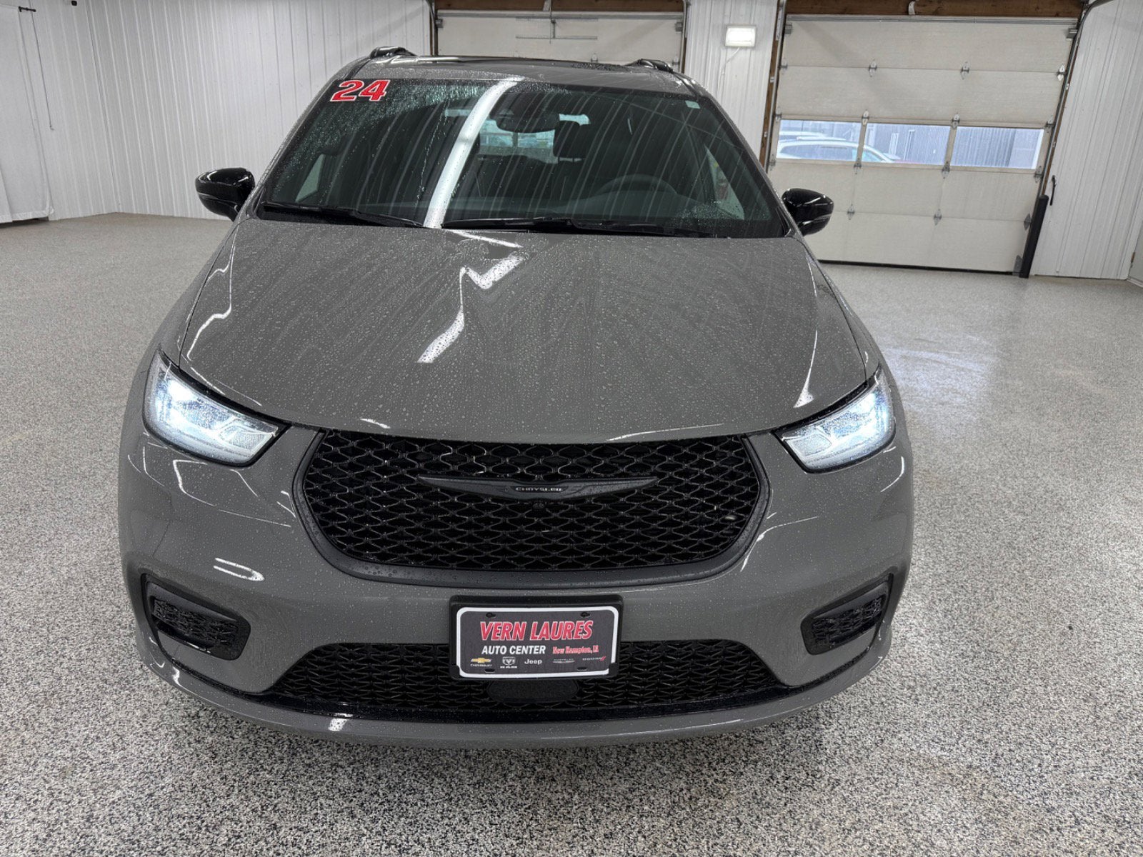 2024 Chrysler Pacifica Limited