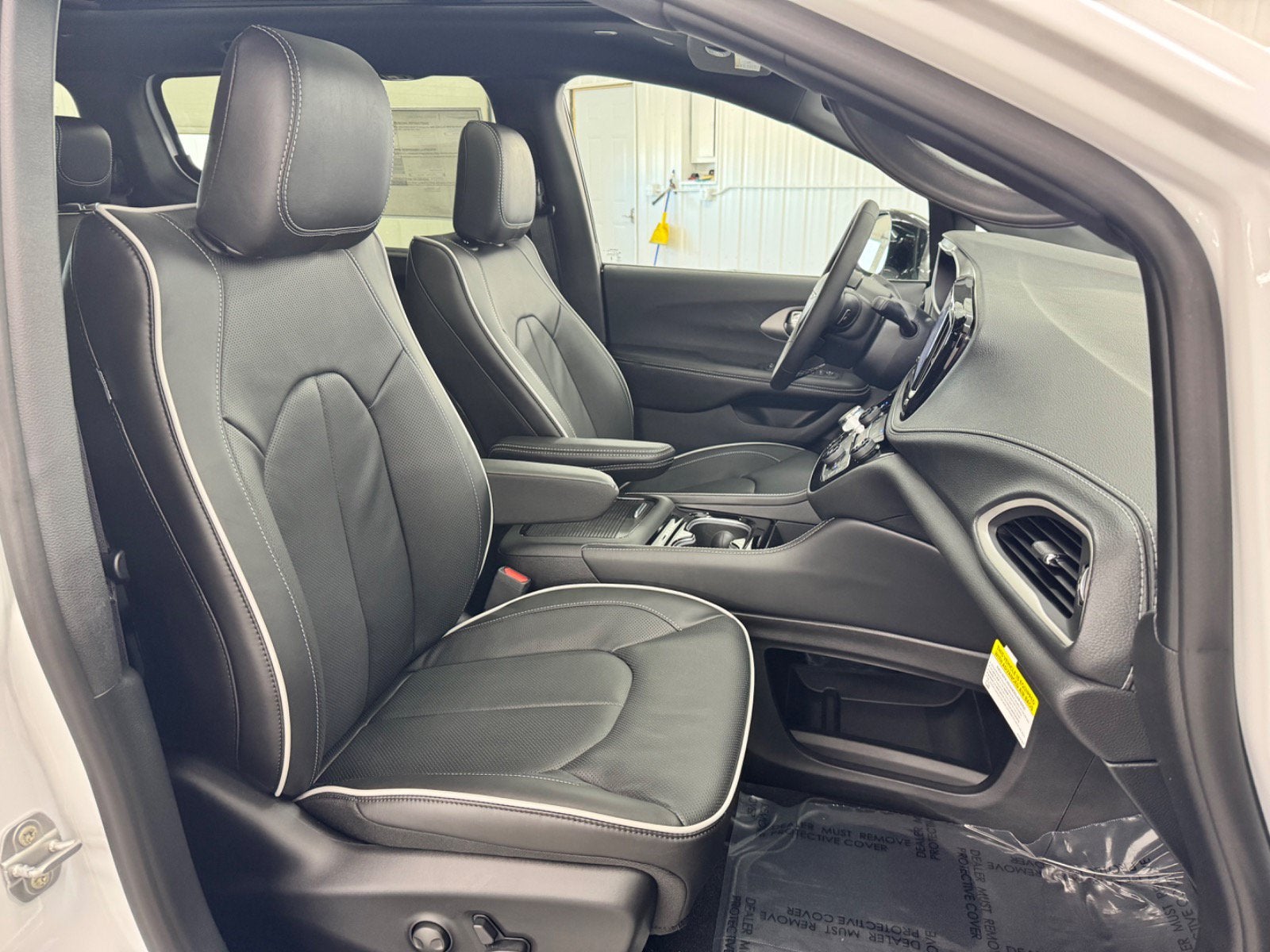 2027 Chrysler Pacifica Limited